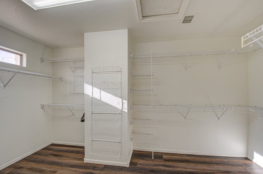 Furnished Finder property 831522_1 photo 22