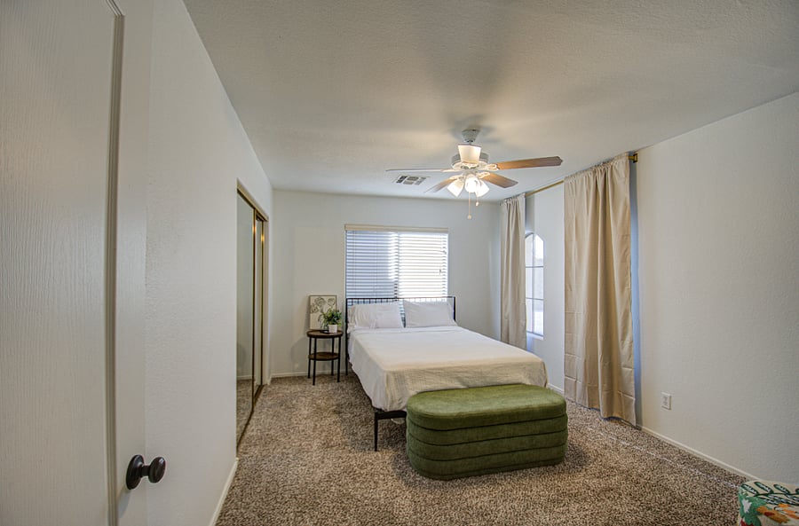 Furnished Finder property 831522_1 photo 32