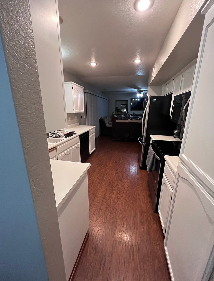 Furnished Finder property 831549_1 photo 3