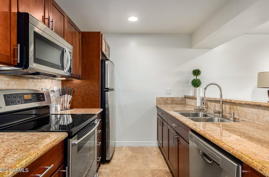 Furnished Finder property 831582_1 photo 8