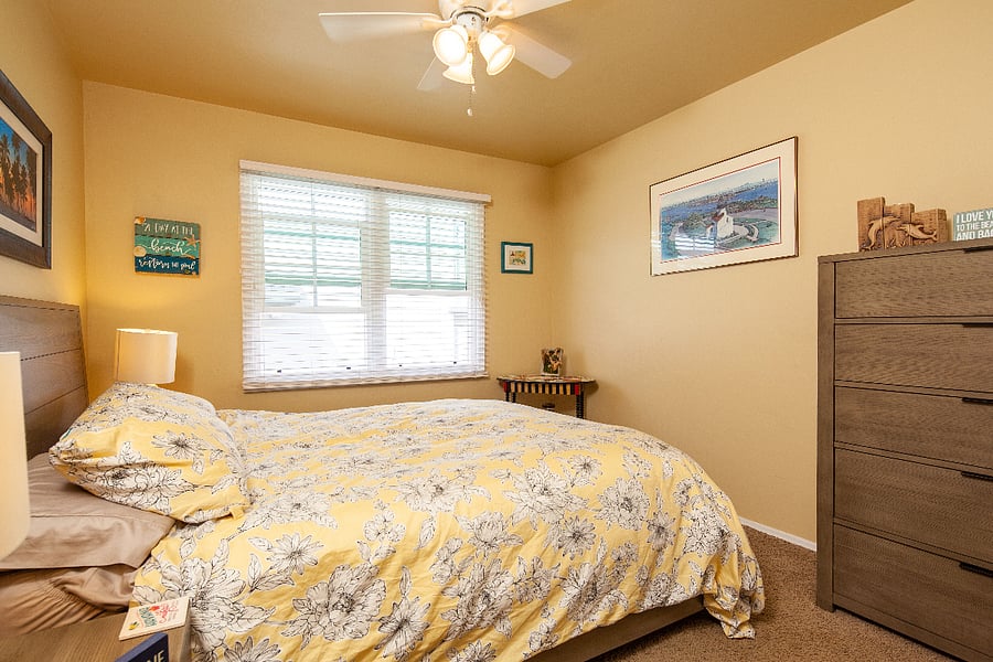 Your BR with dresser, end tables, queen bed with Tempur-pedic mattress, full closet with built in shelves. 