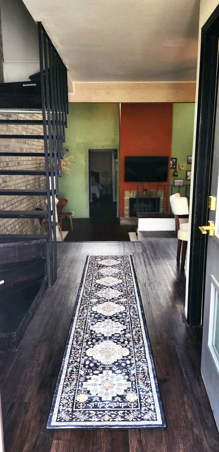 Furnished Finder property 831628_1 photo 2