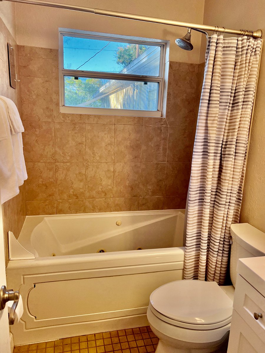 Bath/Shower