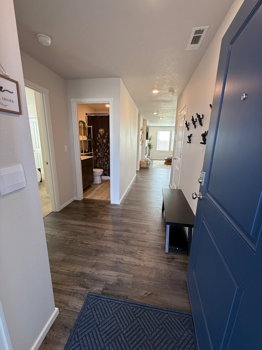 Furnished Finder property 831682_1 photo 3