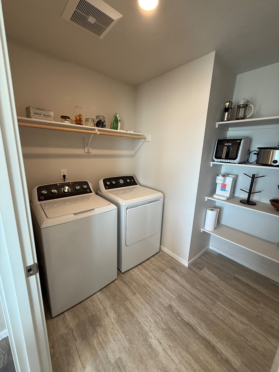 Furnished Finder property 831682_1 photo 28