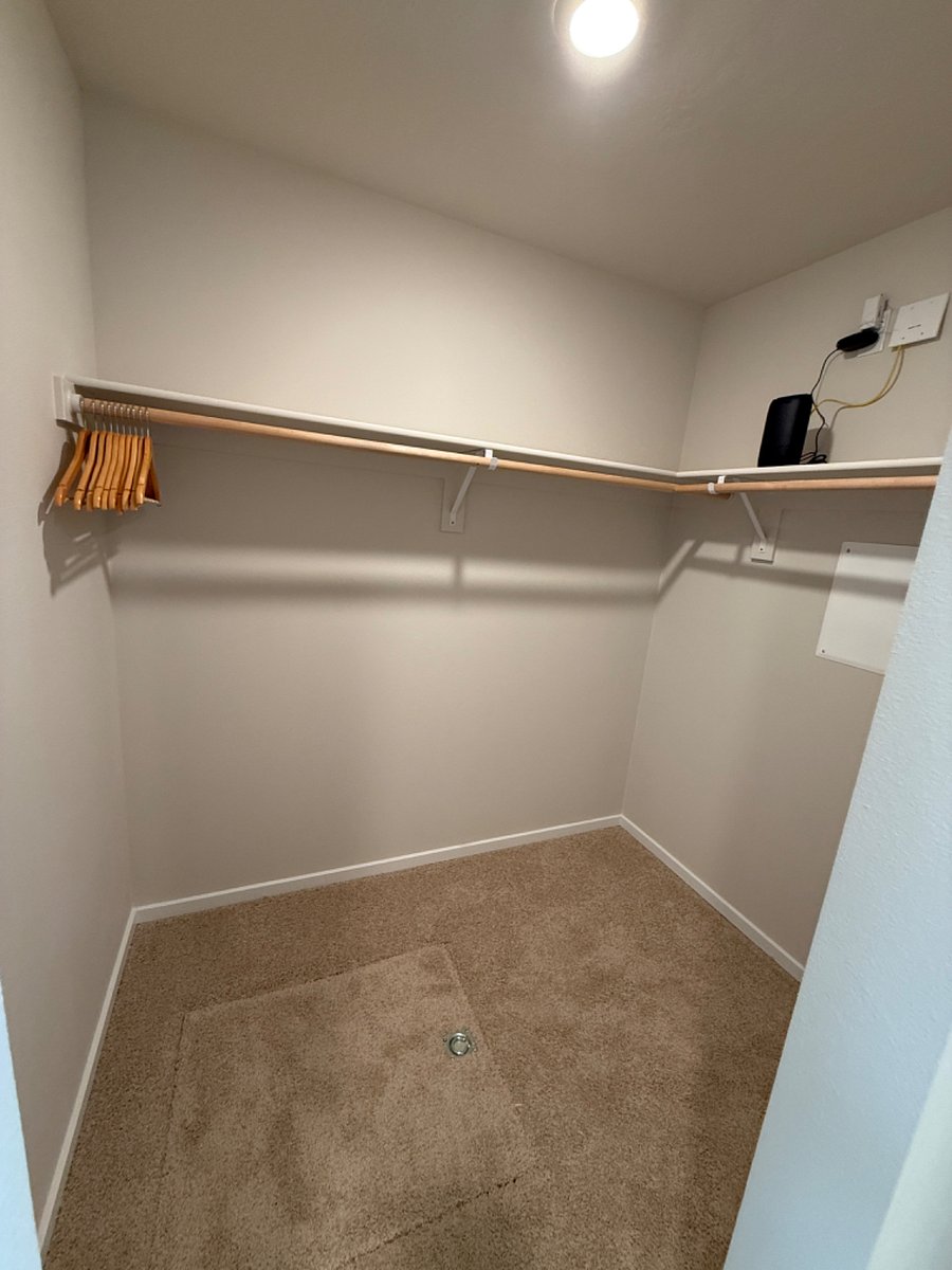 Furnished Finder property 831682_1 photo 15