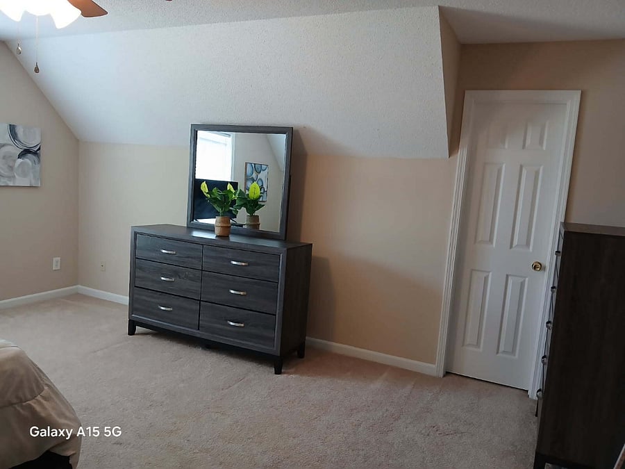 Furnished Finder property 831689_1 photo 3