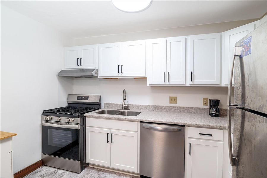 Furnished Finder property 831726_1 photo 7