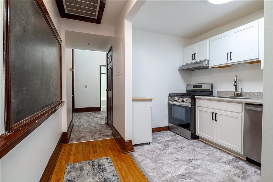 Furnished Finder property 831726_1 photo 9