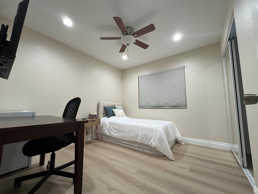 Recessed Lights & Ceiling Fan