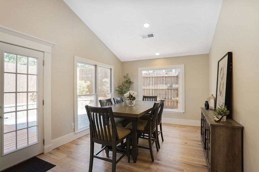 Furnished Finder property 831782_1 photo 3