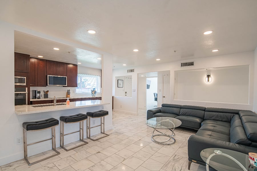 Furnished Finder property 831800_1 photo 11