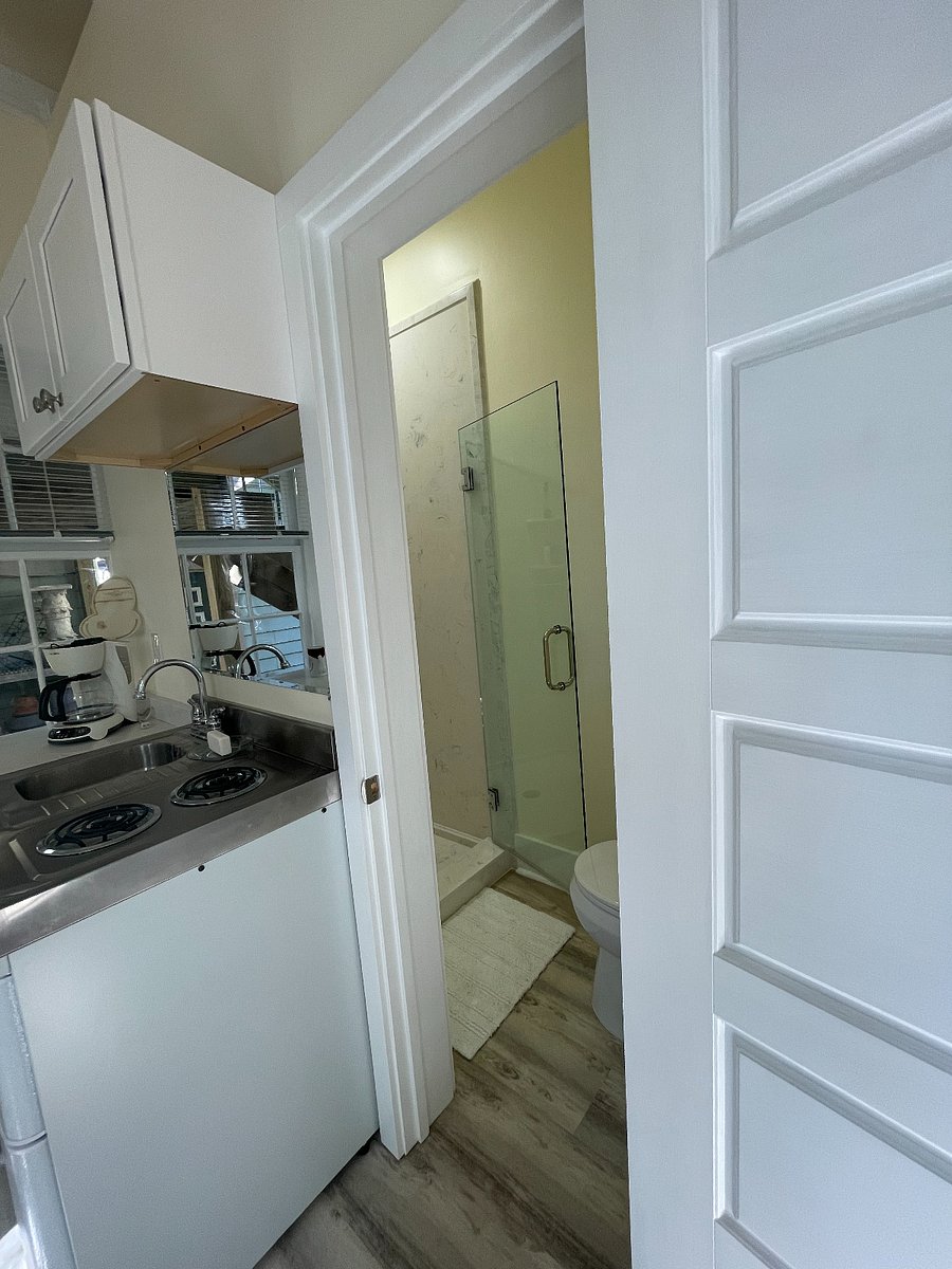 Furnished Finder property 831805_1 photo 4