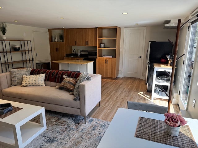 Furnished Finder property 831852_1 photo 3