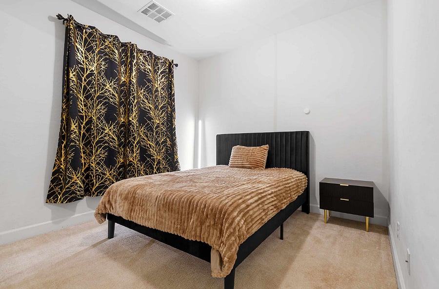 Furnished Finder property 831865_1 photo 13