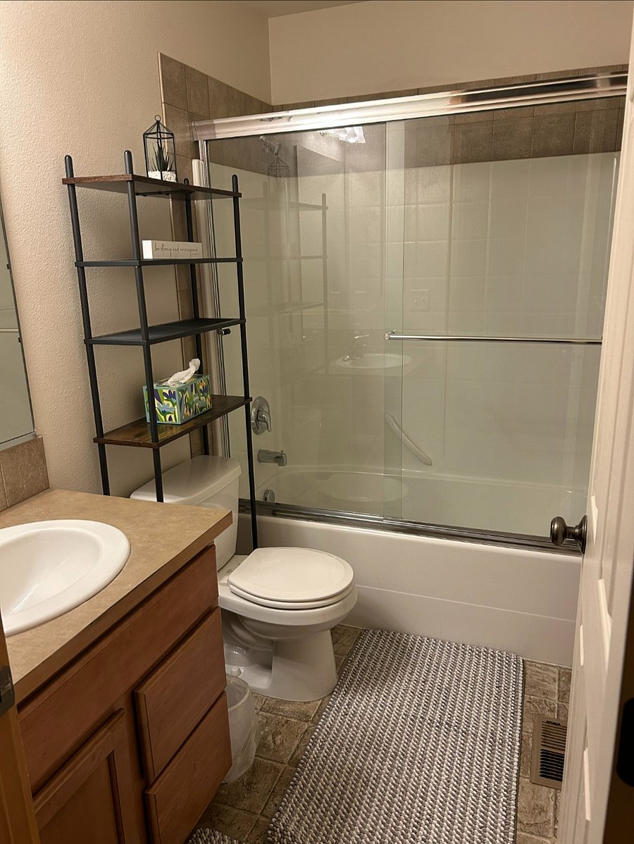 Furnished Finder property 831878_1 photo 27