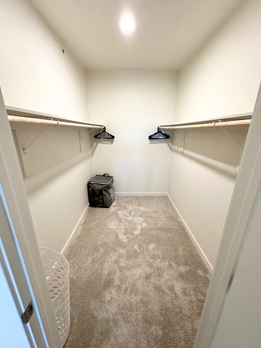 Furnished Finder property 831953_1 photo 25