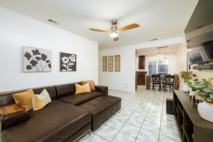 Furnished Finder property 831959_1 photo 1