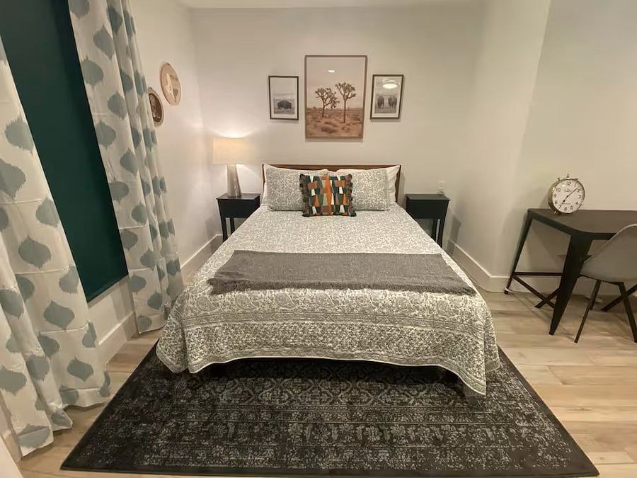 Queen size bed