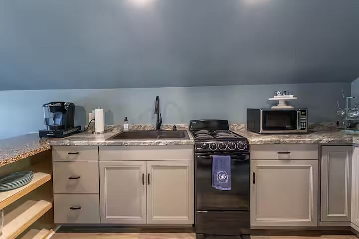 Furnished Finder property 831981_1 photo 5