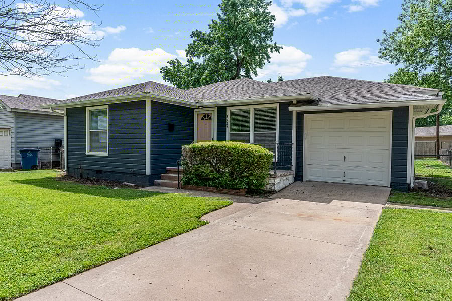 Furnished Finder property 832041_1 photo 2