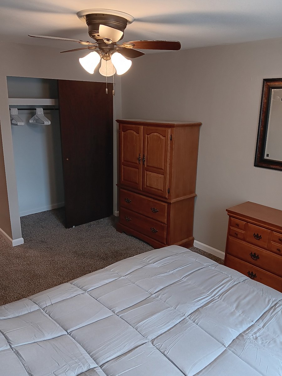 Furnished Finder property 832048_1 photo 11