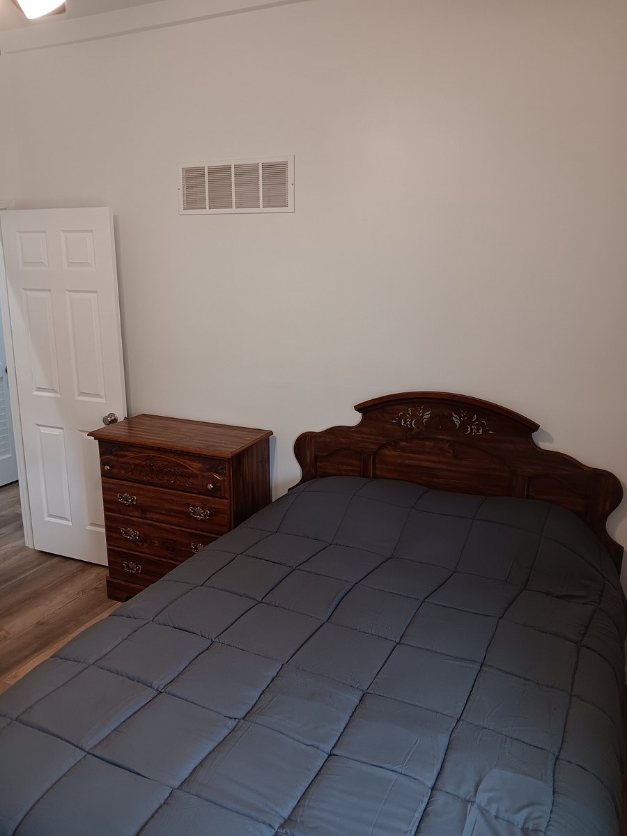 Furnished Finder property 832048_2 photo 4
