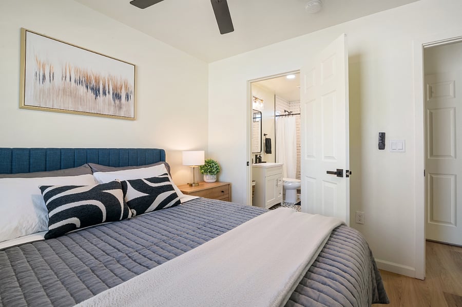 Furnished Finder property 832050_1 photo 11