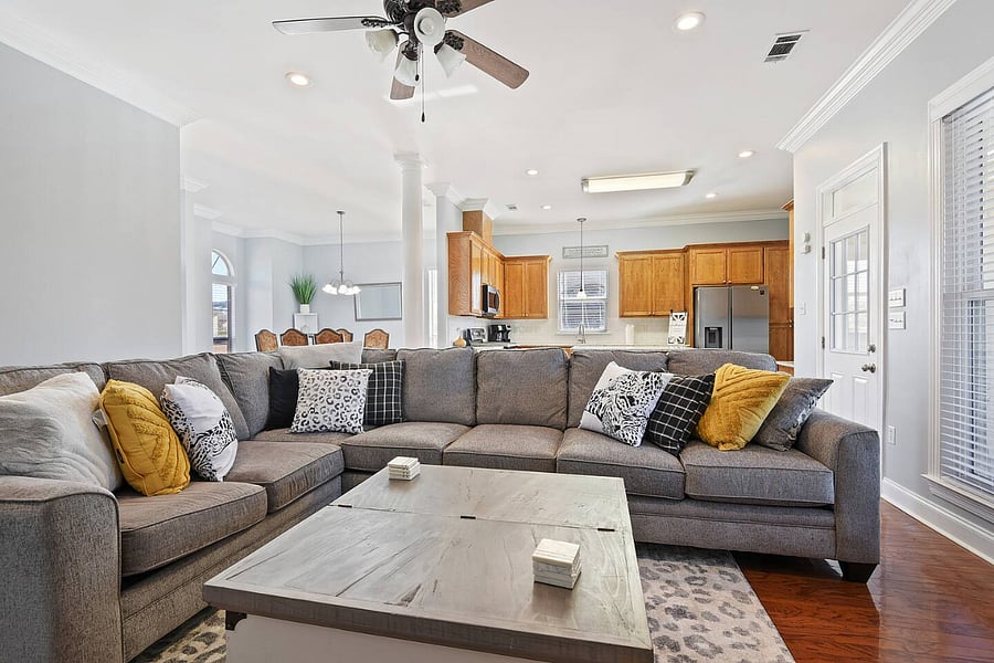 Furnished Finder property 832056_1 photo 3