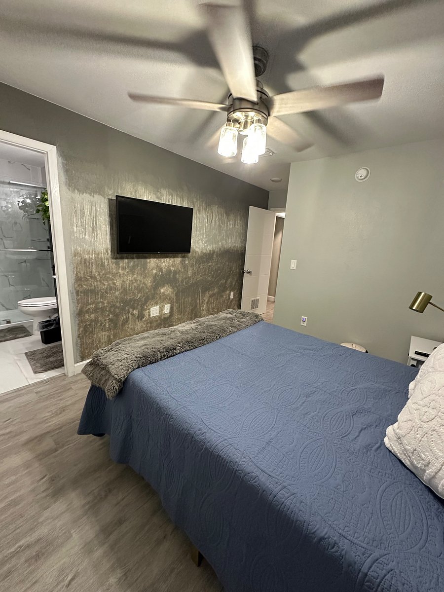 Furnished Finder property 832063_1 photo 12