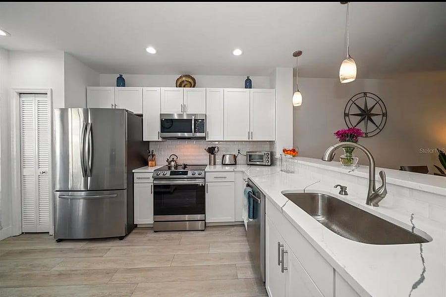 Furnished Finder property 832083_1 photo 10