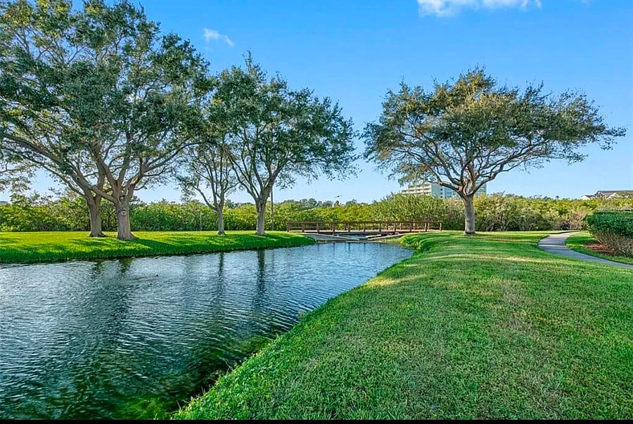 Furnished Finder property 832083_1 photo 24
