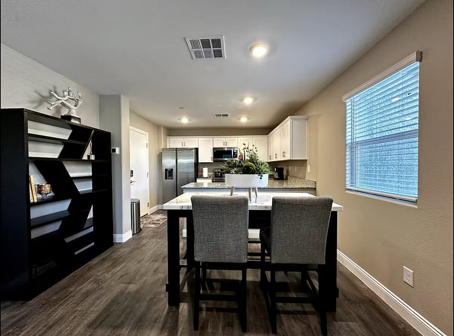Furnished Finder property 832099_1 photo 5