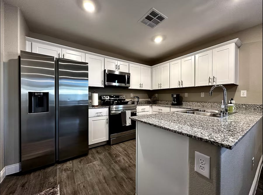 Furnished Finder property 832099_1 photo 7