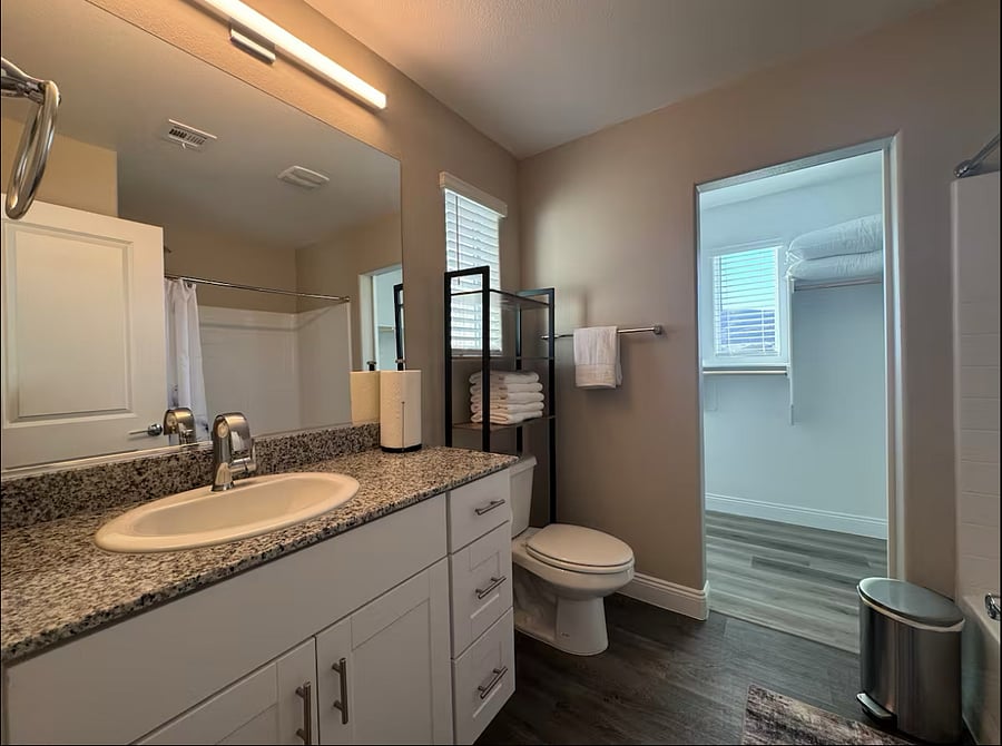Furnished Finder property 832099_1 photo 9
