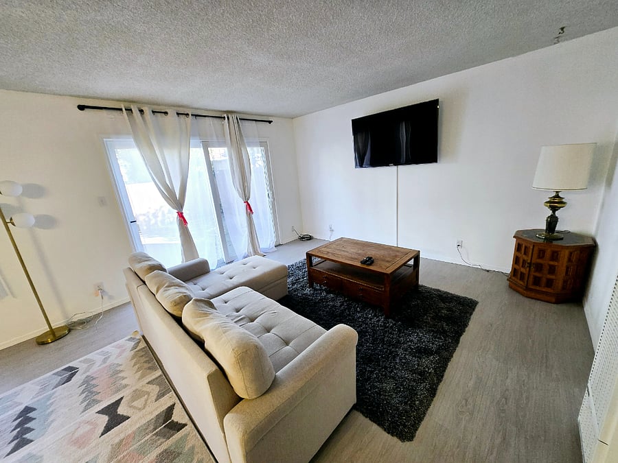 Furnished Finder property 832104_1 photo 9