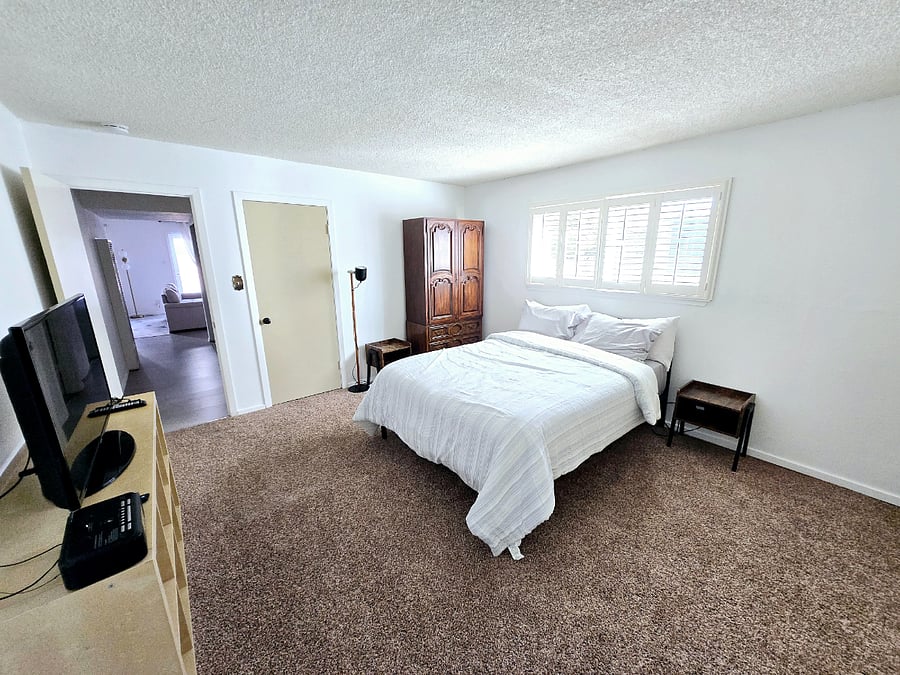 Furnished Finder property 832104_1 photo 10
