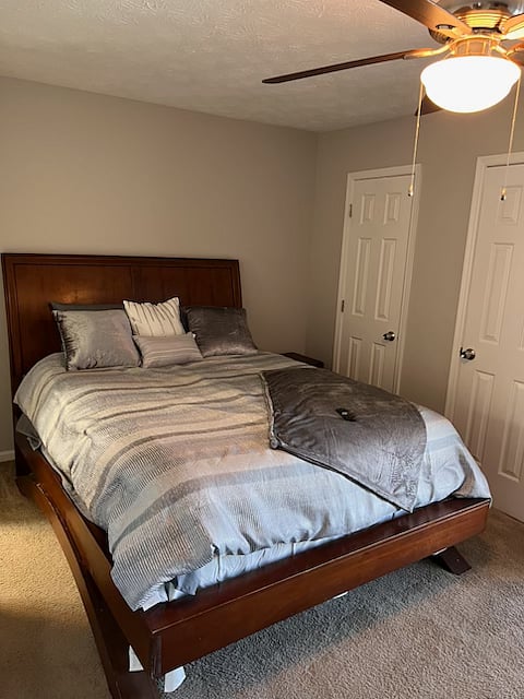 Furnished Finder property 832106_1 photo 9