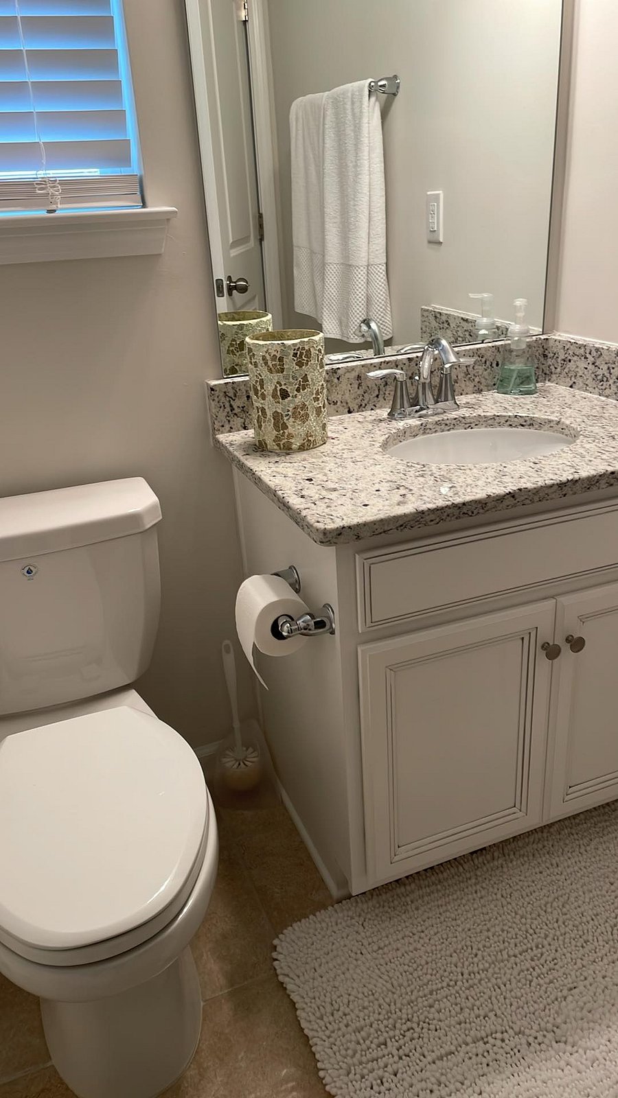 Furnished Finder property 832152_1 photo 4