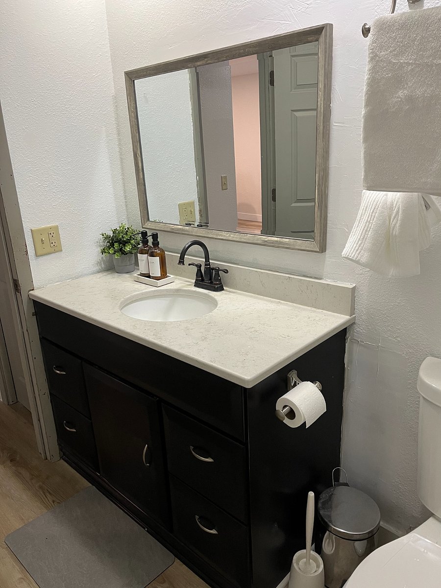 Furnished Finder property 832158_1 photo 16