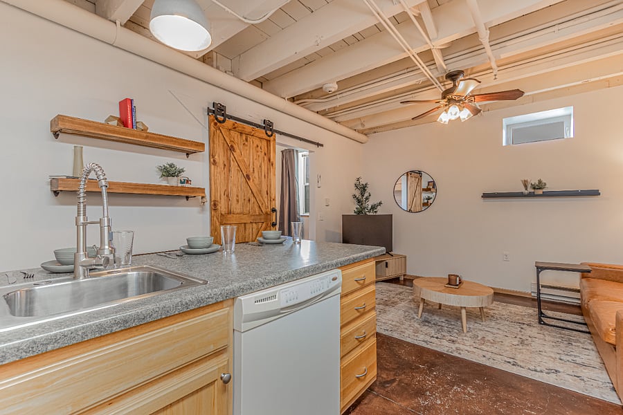 Furnished Finder property 832160_1 photo 13