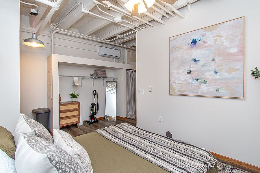 Furnished Finder property 832160_2 photo 4