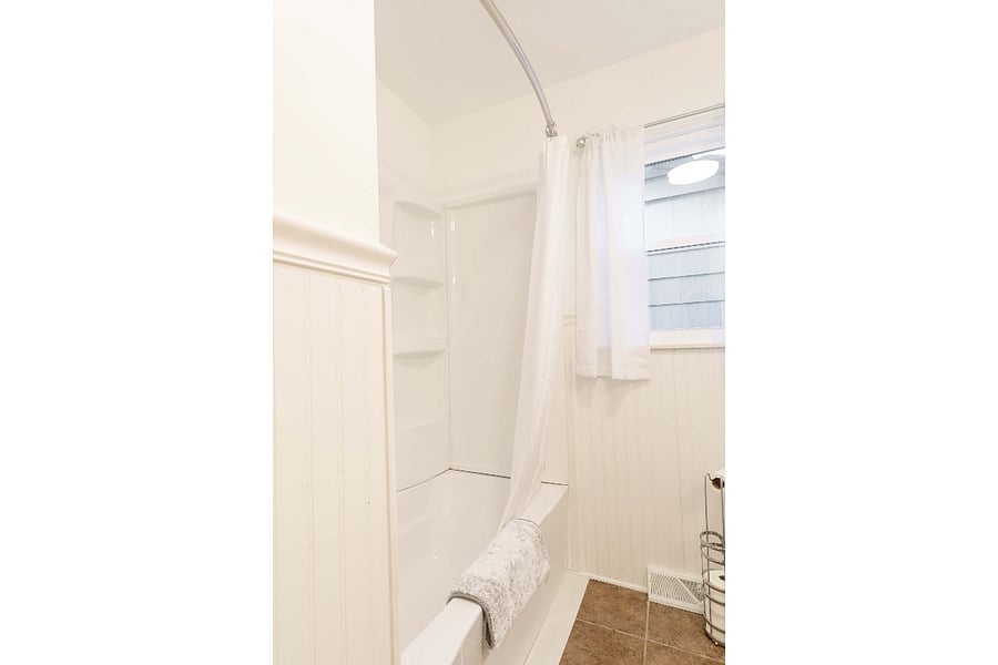 Furnished Finder property 832163_1 photo 28