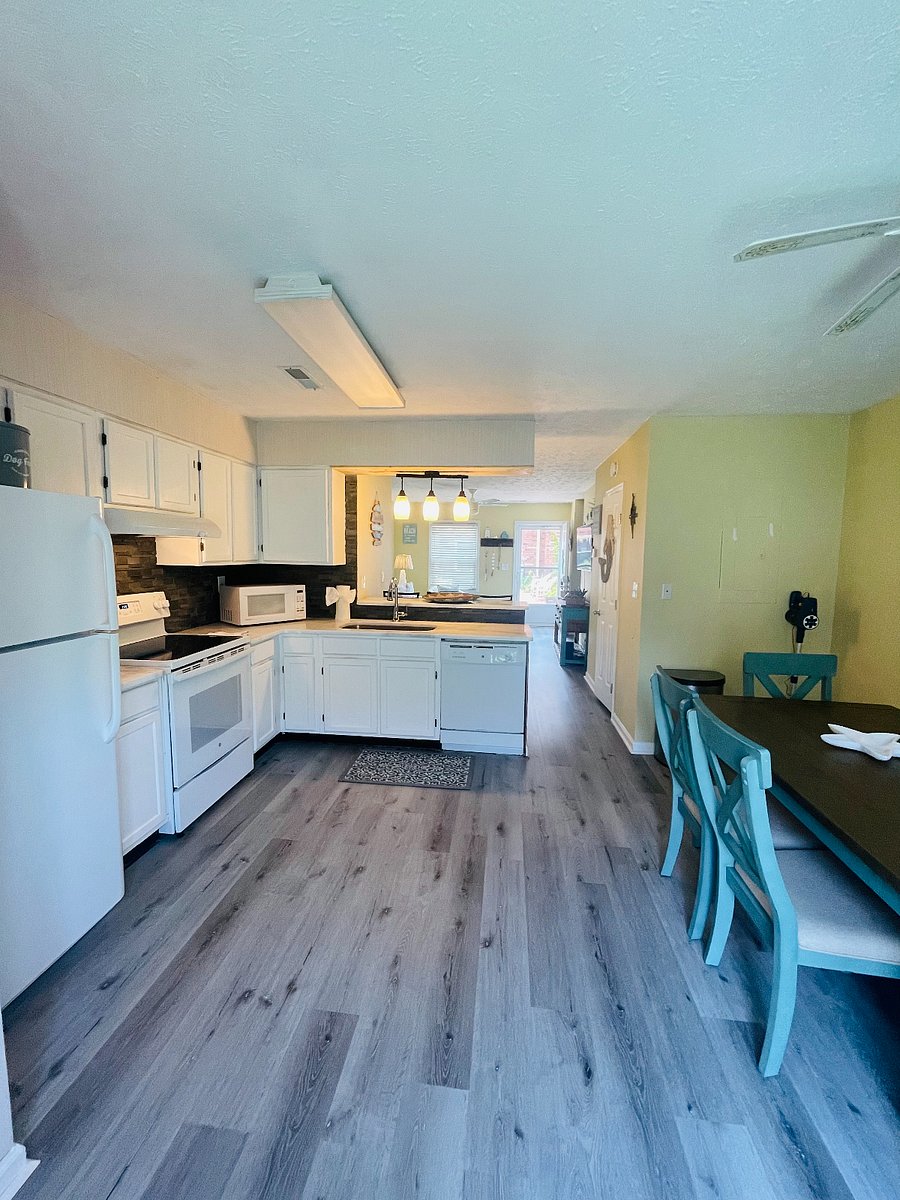 Furnished Finder property 832200_1 photo 7