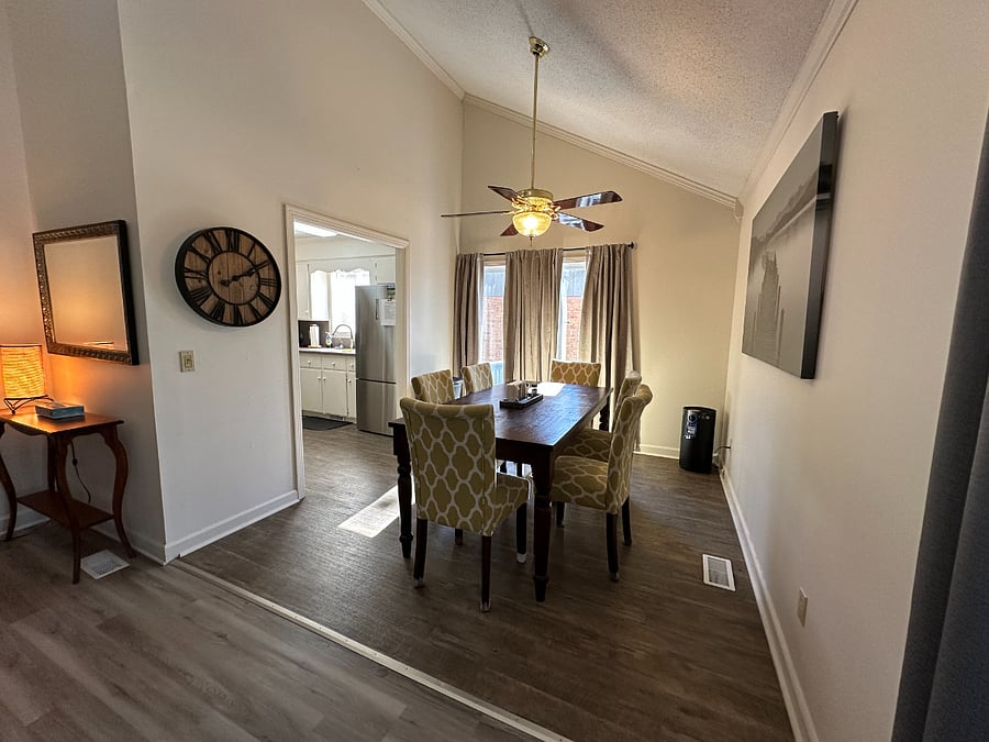 Furnished Finder property 832213_1 photo 14
