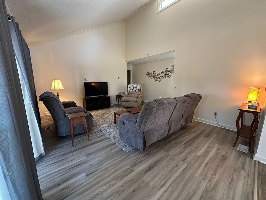 Furnished Finder property 832213_1 photo 19