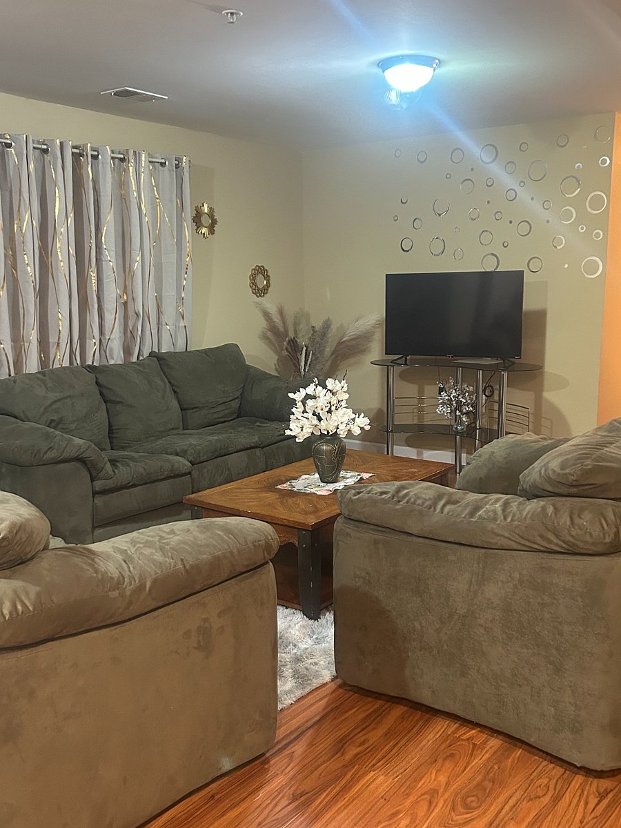 Furnished Finder property 832220_1 photo 1