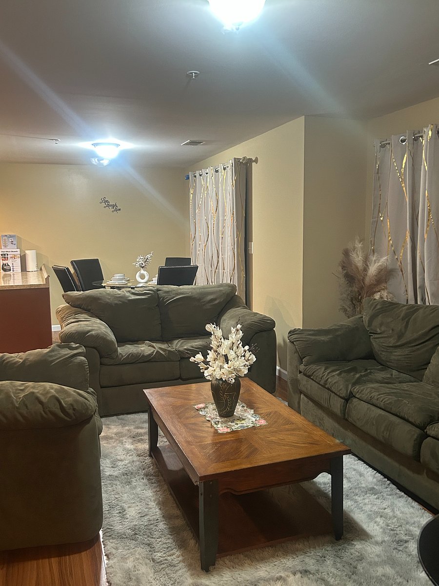 Furnished Finder property 832220_1 photo 3