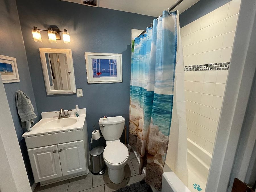 upstairs bathroom