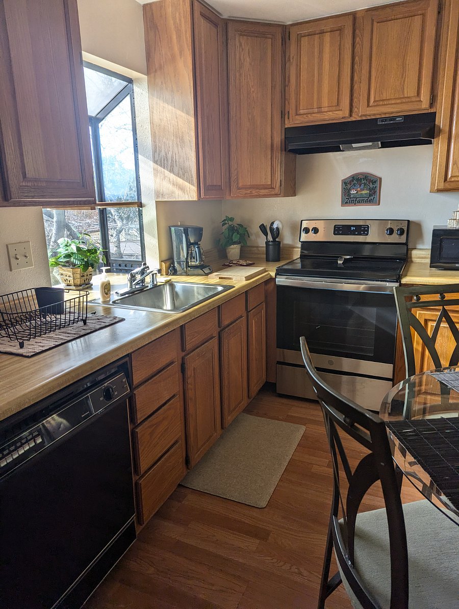 Furnished Finder property 832271_1 photo 4